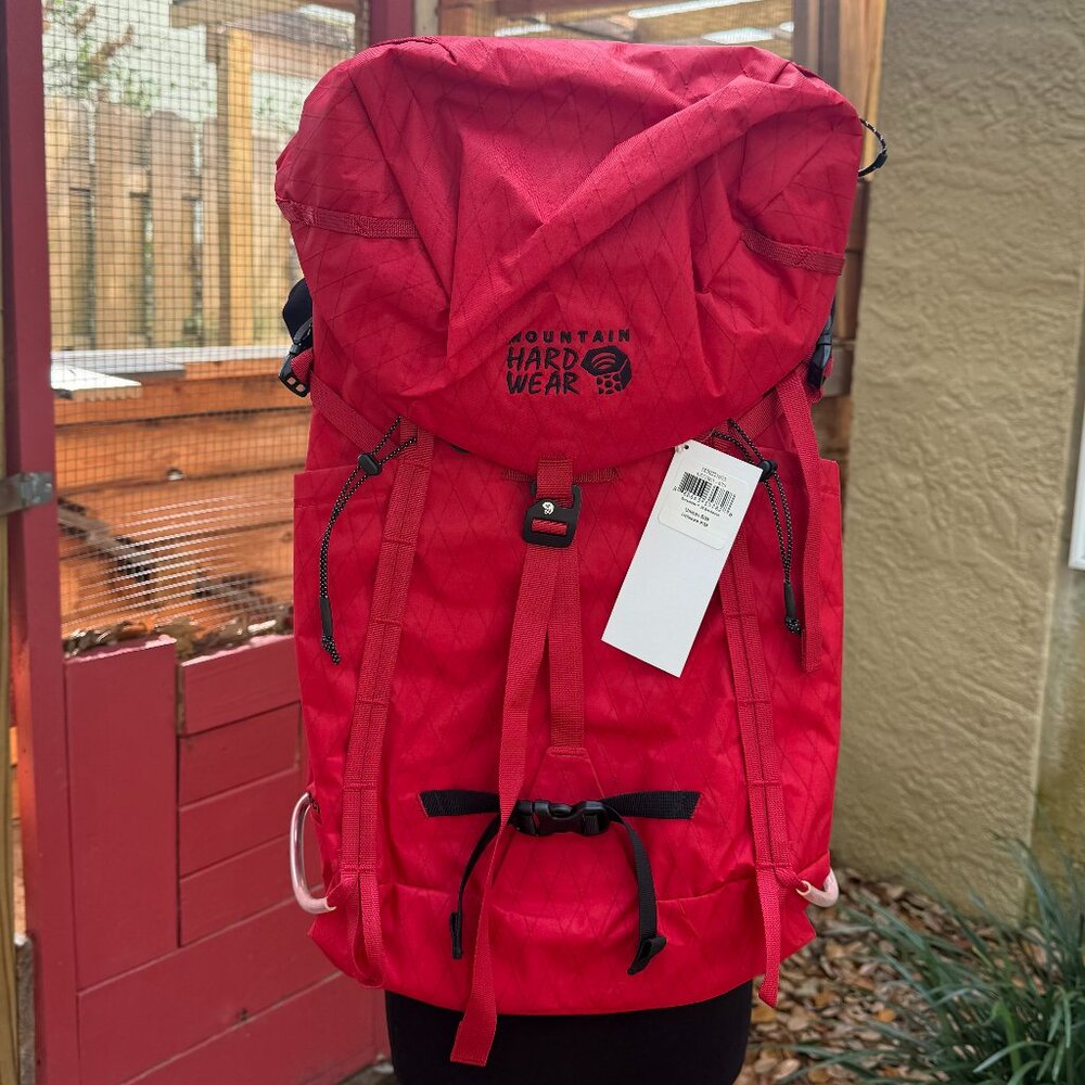 Mountain Hardwear Scrambler 35L Backpack Unisex SM Outdoor Travel Utility New